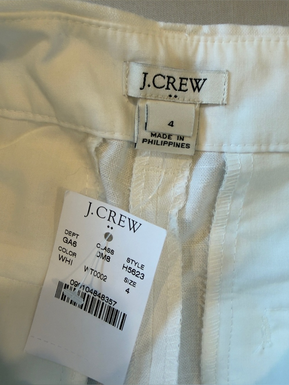 J. Crew Women's 4'' Short White Scallop Hem Shorts - Picture 4 of 8